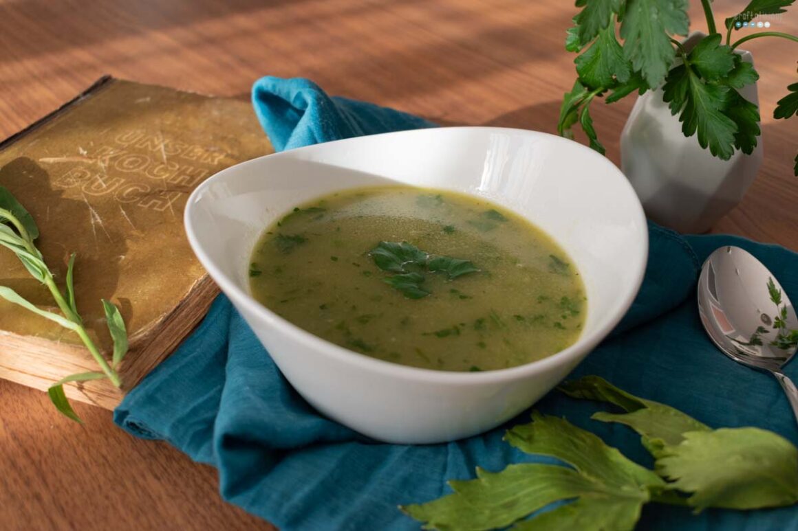 craftaliciousme – Grandma Herb Soup