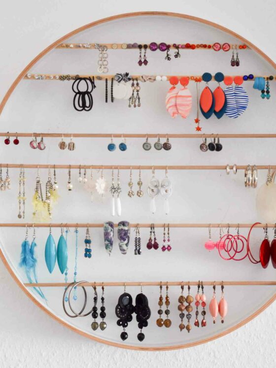 craftaliciousme seeking creative life DIY jewelry display