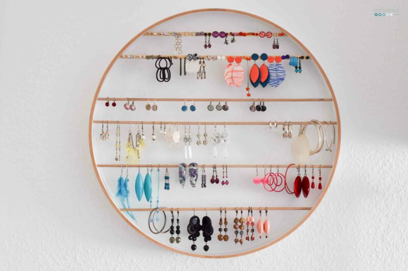 craftaliciousme seeking creative life DIY jewelry display