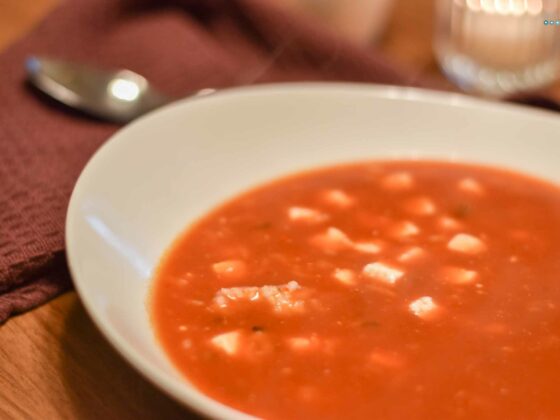 hot tomatoe soup with rice